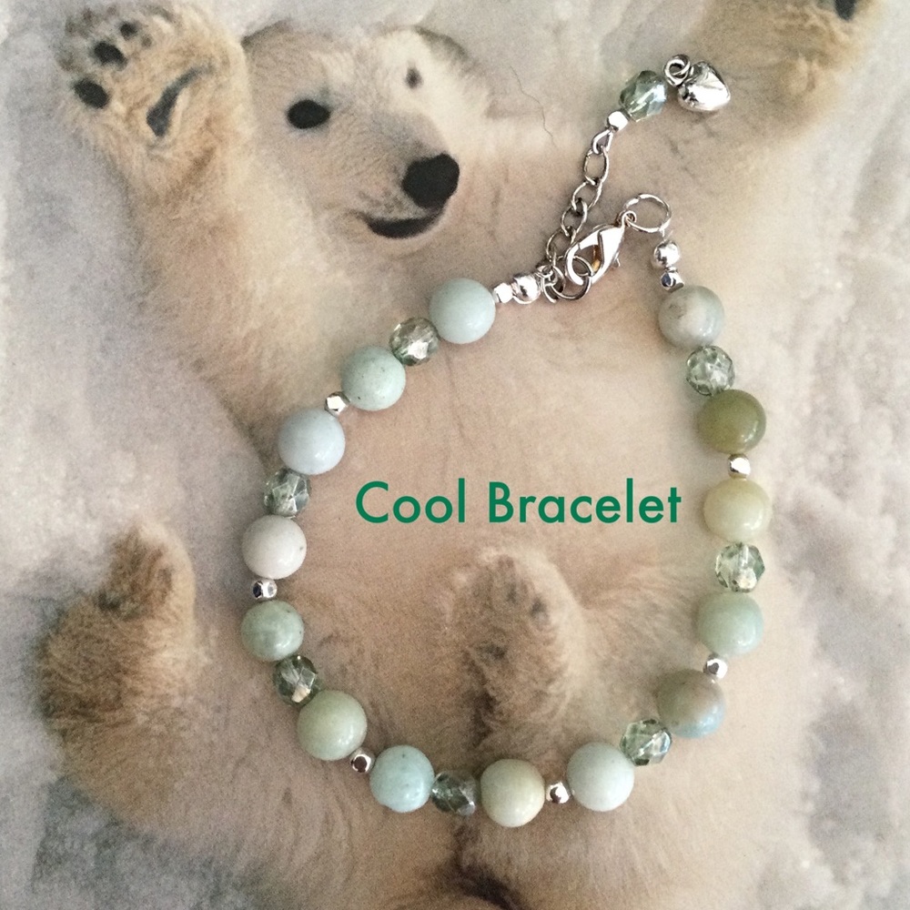 SUMMER SPECIAL 🎄 Light Green Moonstone Bracelet, Crystal Bracelet. Gift